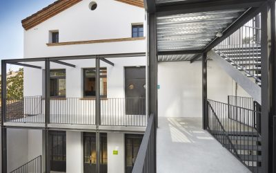El Centre Arenys de Munt estrena reforma de Grup Idea con la mejora de sus accesos