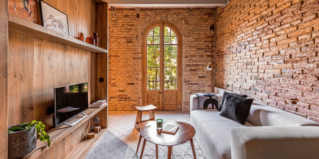 Un pequeño apartamento con mucho encanto, por Coblonal Interiorismo en Barcelona