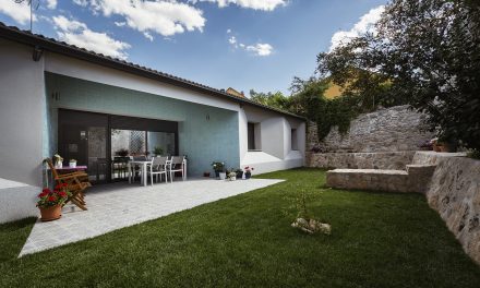 OOIIO Arquitectura realiza la Casa BUS en Bustarviejo (Madrid)