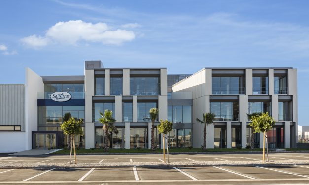 sanahuja&partners realiza las oficinas de SanLucar Fruit en Puçol (Valencia)