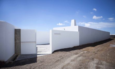 Ampliación del Cementerio de la Mojonera (Almería) por Palenzuela Taller de Arquitectura