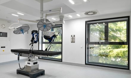 Espacios pensados para el paciente: La filosofía de Enero Arquitectura para los proyectos hospitalarios del siglo XXI