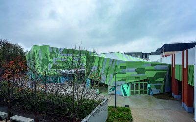 Le Pavillon de Romainville, la revelación verde para el patrimonio cultural por Miralles-Tagliabue EMBT e ilimelgo