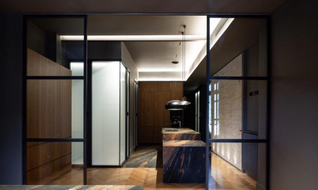 Murad García Estudio reforma una vivienda en un edificio histórico de Valencia