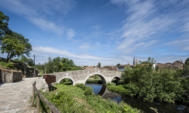 AGi Architects restaura y pone en valor del Puente de Furelos en Melide