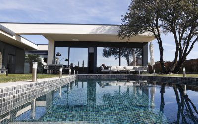 Una villa en las afueras de Madrid por la interiorista Raquel Chamorro