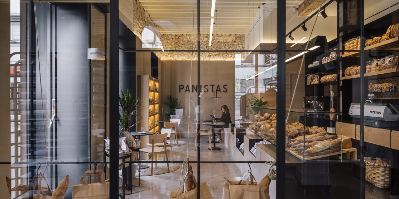 Zooco firma Panistas, la nueva panadería en el centro de Santander