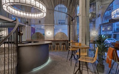 ARQUID transforma un bazar en el nuevo restaurante La Más Rica en Chamberí