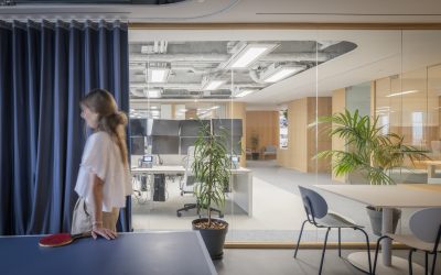Las nuevas oficinas de Monex, diseñadas por ARQUID, coronan la Torre Picasso de Madrid