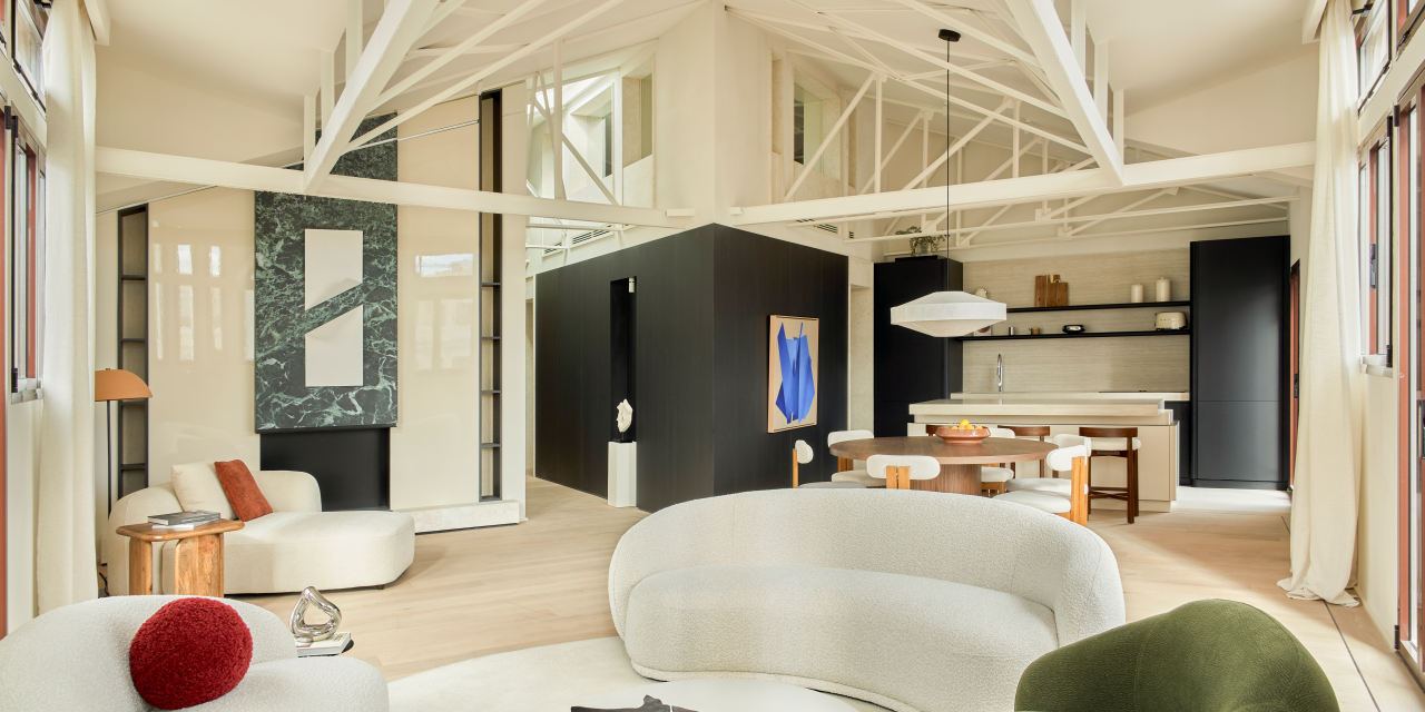 ÀBAG Studio firma la reforma integral de un ático-dúplex en La Casa de las Bolas