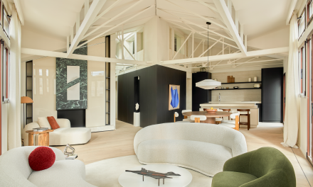 ÀBAG Studio firma la reforma integral de un ático-dúplex en La Casa de las Bolas