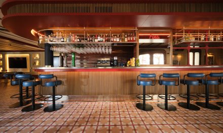 Ilmiodesign recupera la autenticidad y frescura de los años 50 en Palma con Fina Bar