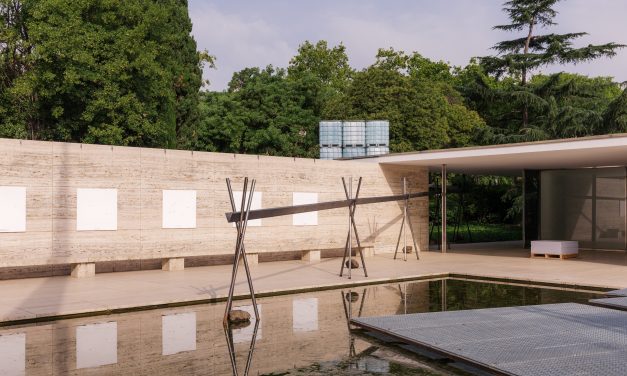 Intervención “Plou Prou?” de Cierto Estudio, h3o architects y Metrònom